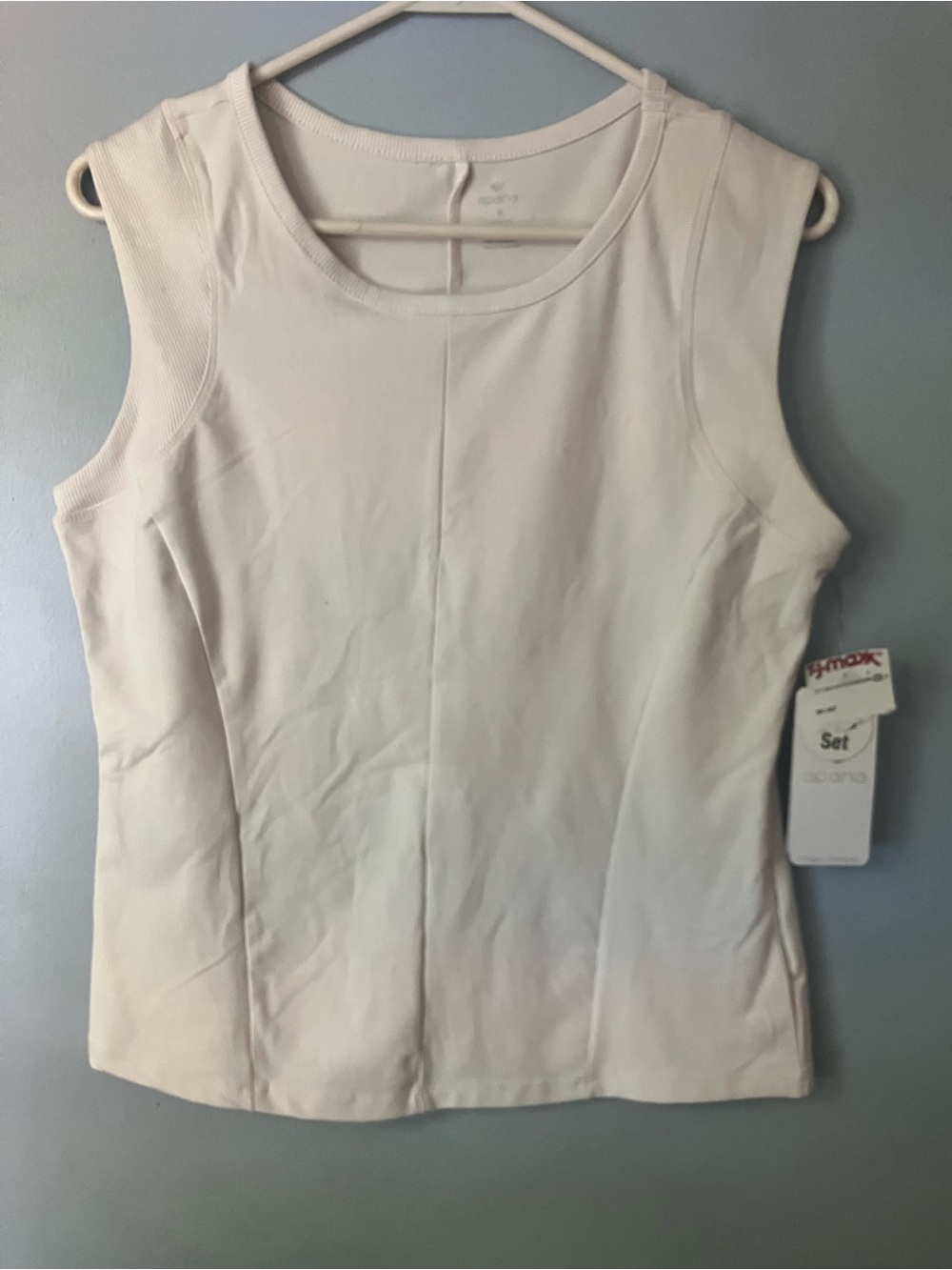 Apana White Sleeveless Tank Top